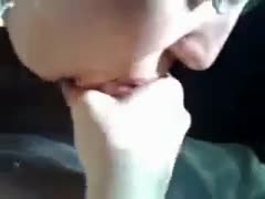 Getting oral from a white, fat skank on livecam in my vehicle